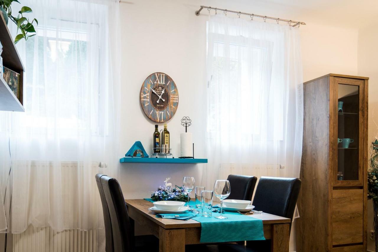 Nice Home To Stay At Prague Close To Castle With Terrace And Garden Εξωτερικό φωτογραφία